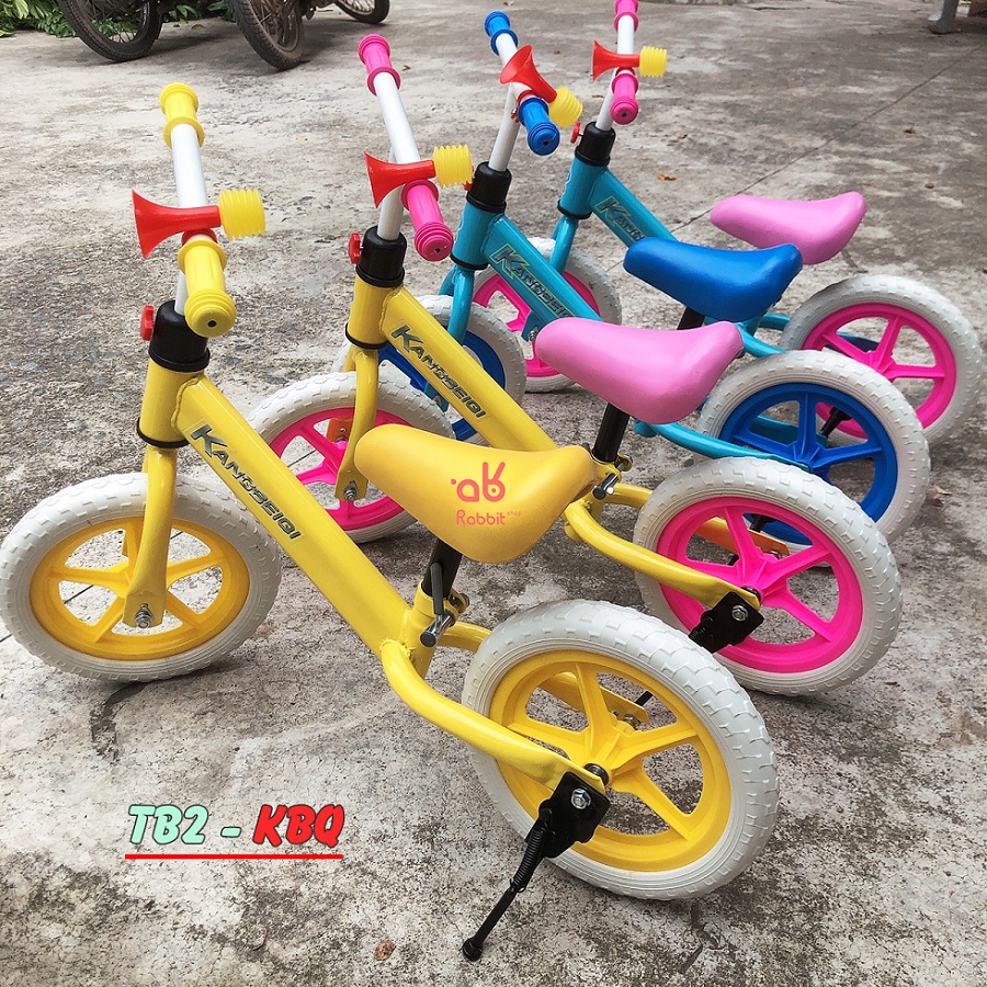 Xe chòi chân cho bé xe thăng bằng cho bé hai bánh đồ chơi vận động cho bé [XTB2]