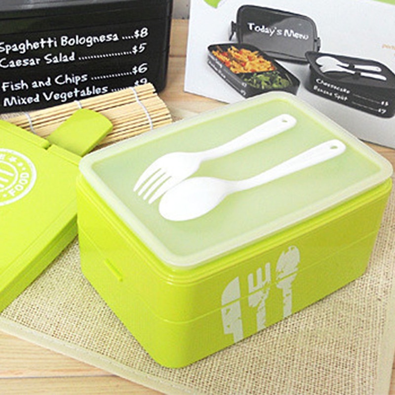 Hộp đựng cơm 2 tầng có quai kèm muỗng, nĩa thích hợp cho nhân viên văn phòng, học sinh, sinh viên.