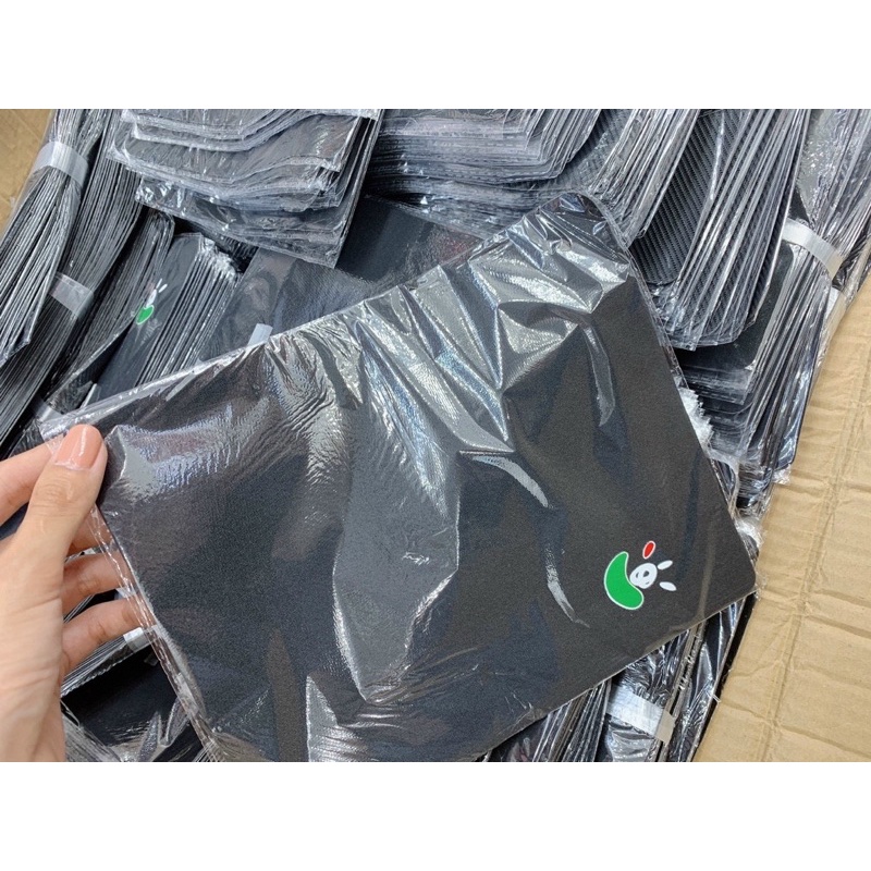 Miếng lót chuột Đen trơn 20x24cm