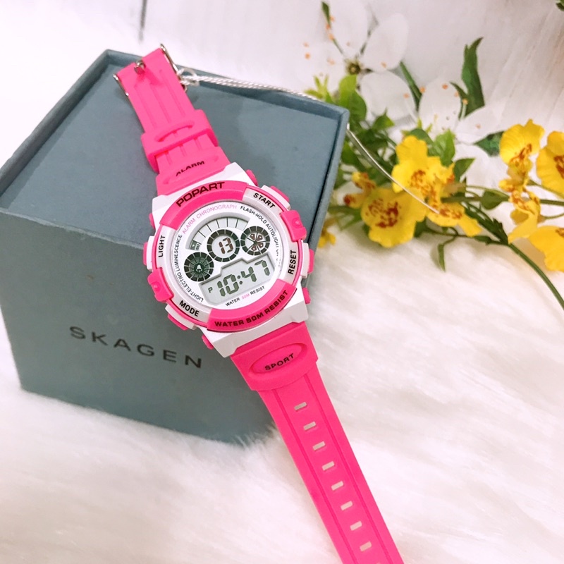 Đồng Hồ Bé Gái Popart Nhiều Mẫu Đèn Đổi Màu Chống Nước Cực Tốt
