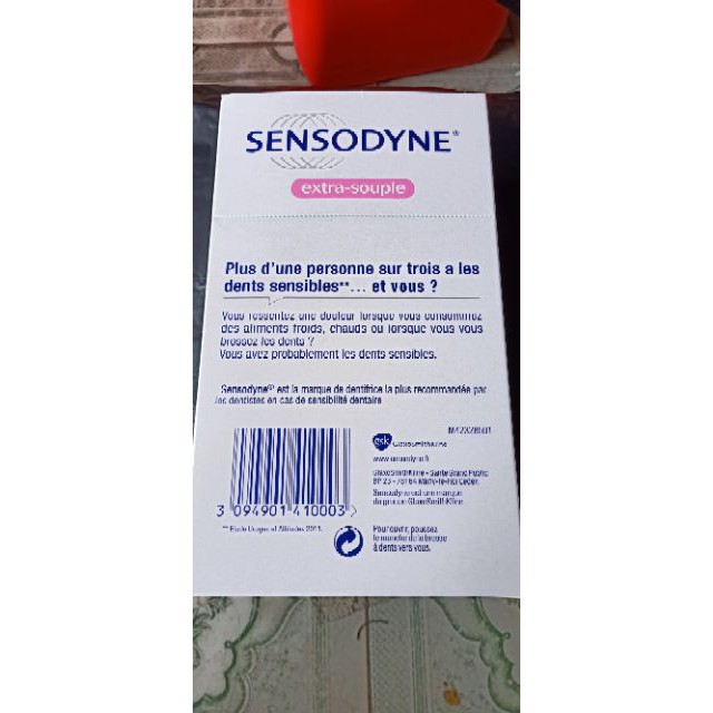 (Thanh lý giá sỉ tại kho) Bàn chải đánh răng  SENSODYNE  extra- souple pháp