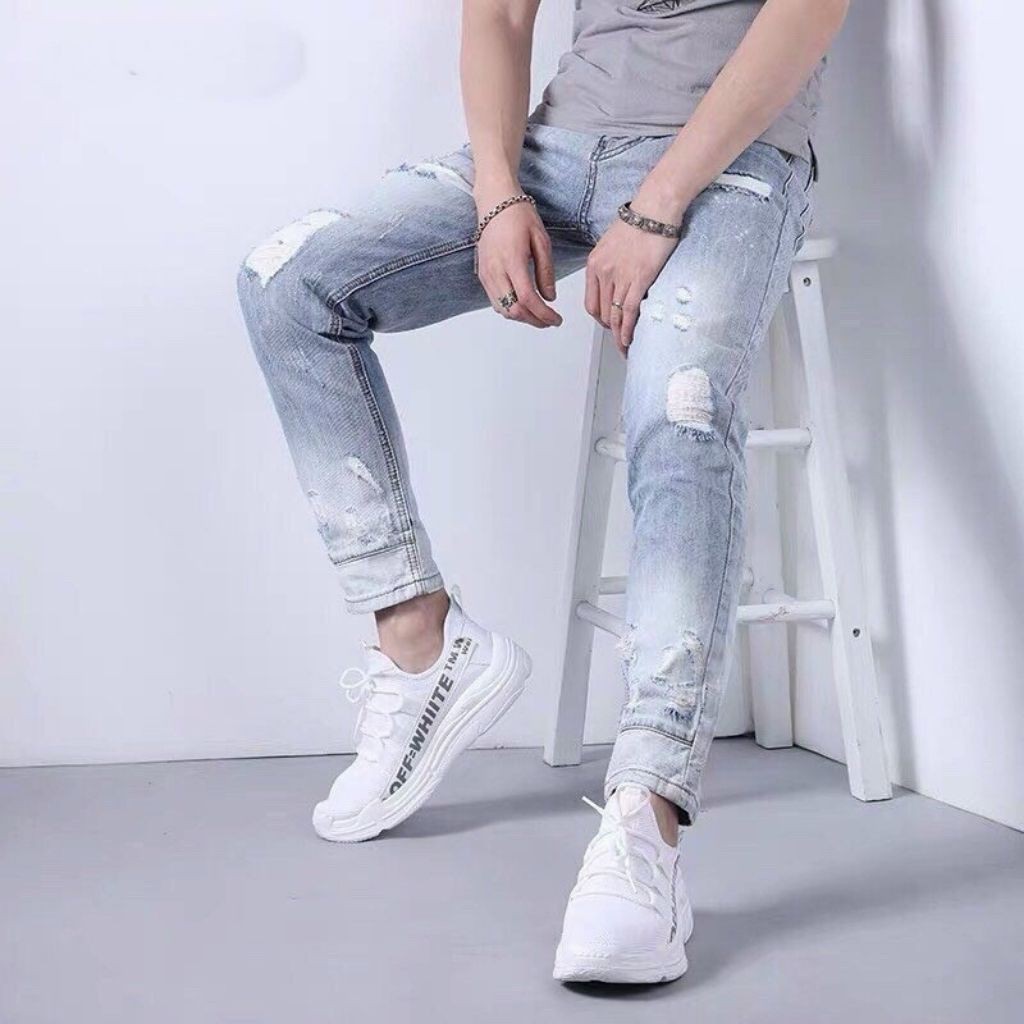 Quần jean Nam-Quần Bò Nam Wash Xanh Bạc Rách Gối Tinh Tế Sắc Sảo Y Hình