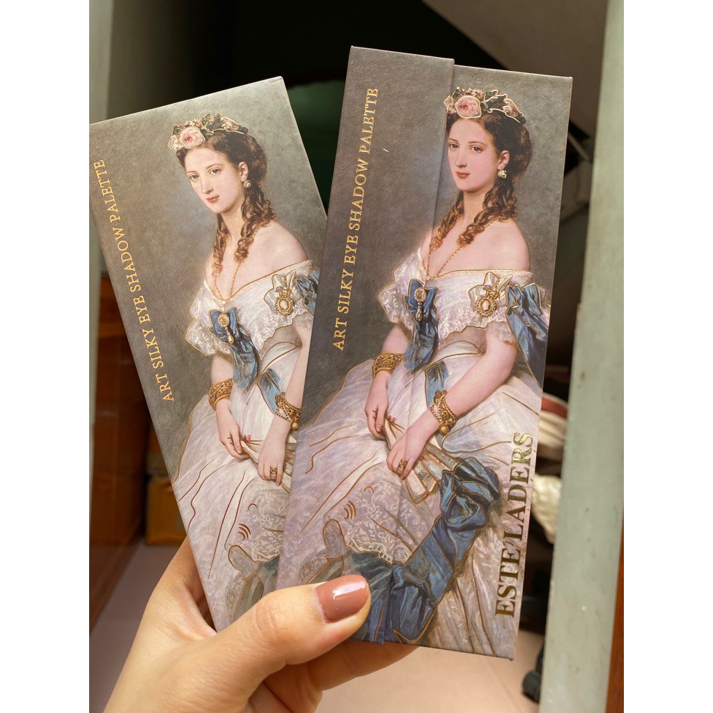 Hộp phấn nữ hoàng 12 ô cam tây cực sang | BigBuy360 - bigbuy360.vn