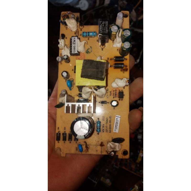 Bo sạc xe điện 48-60v.cũ hỏng lấy linh kiện.2