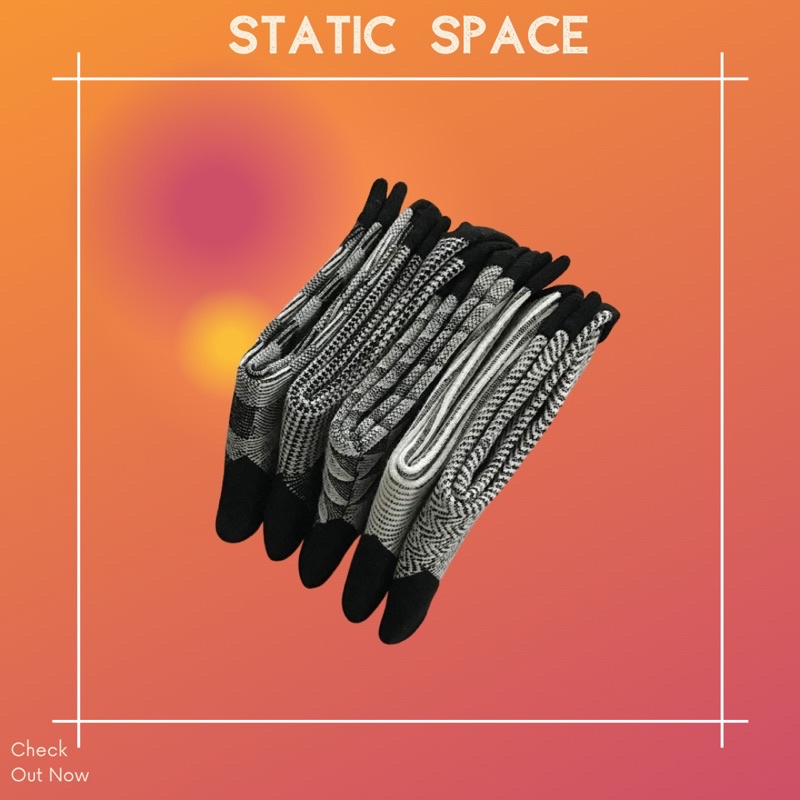 TẤT VỚ NỮ CỔ LỬNG ĐEN KẺ SỌC - STATIC SPACE