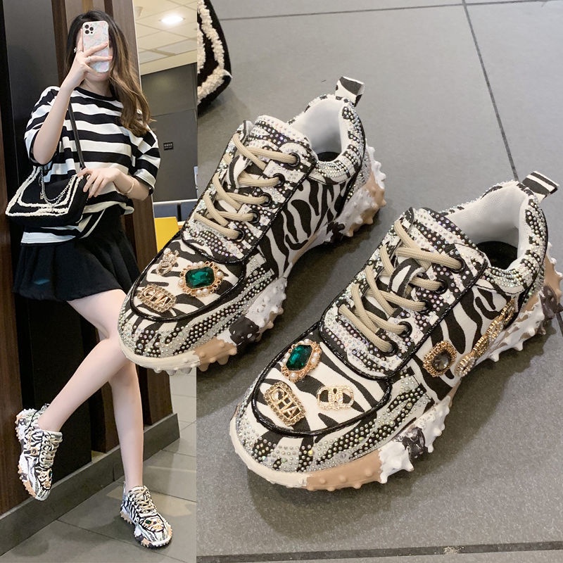 Oeggeo shop Giày Sneaker Cổ Thấp Đế Dày Đính Đá Cho Nữ