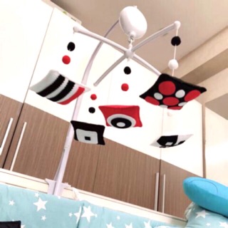  TẶNG RỐI TAY Treo nôi kích thích thị giác đỏ đen trắng 