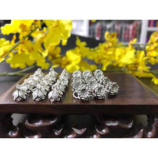 Charm rơi hình nhụy sen