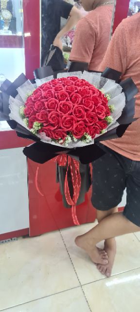 Bó hoa hồng sáp thơm 50 bông màu đỏ