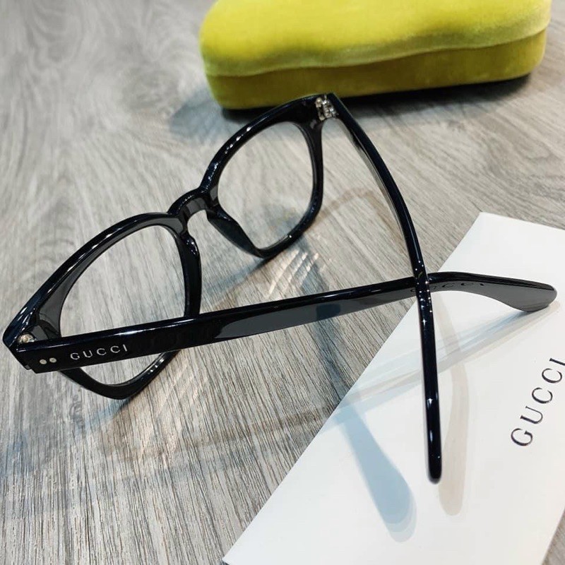 [ Mẫu Hót ] Gọng kính Gucci Sơn Tùng-MTP. Bản Víp Càng Lõi Thép | BigBuy360 - bigbuy360.vn