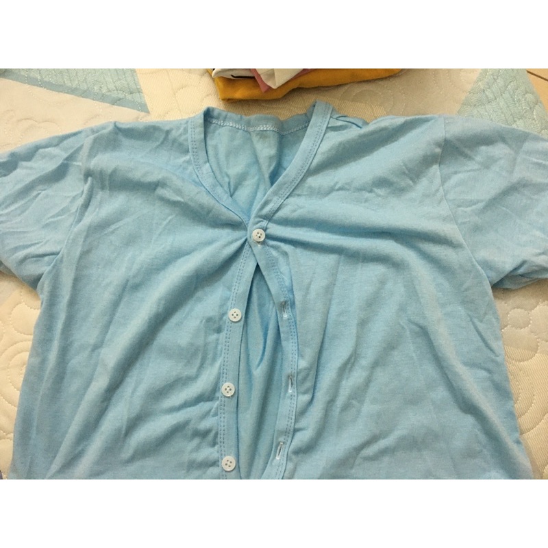 LOẠT ÁO CROPTOP YÊU THÍCH NÊN CÓ TRONG TỦ ĐỒ CỦA CON GÁI NÈ