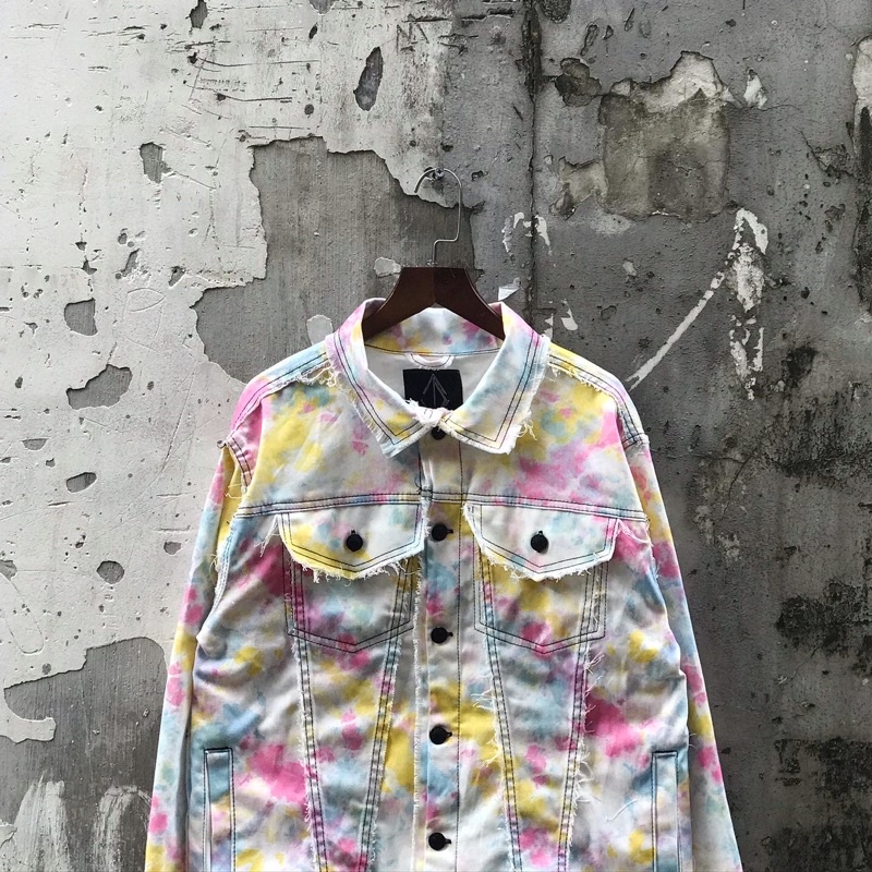 ÁO KHOÁC “TVD ÁO KHOÁC NHUỘM MÀU KỶ NIỆM”