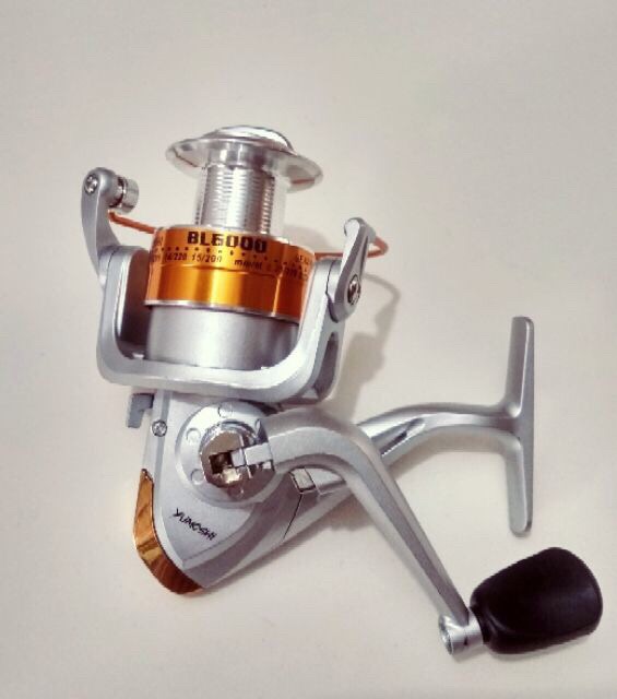 bộ cần câu tiaga 2m7+máy BL 6000