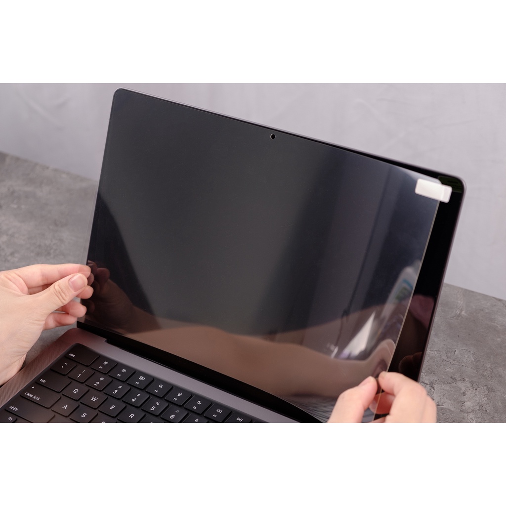 Dán Màn Hình INNOSTYLE USA Crytal Clear Dành Cho Macbook 14/16inch 2019 – 2021