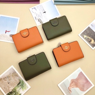 Ví coach medium corner zip / code: coach 6390