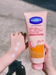 SERUM DƯỠNG THỂ VASELINE 50X