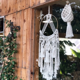 Macrame dreamcatcher trang trí