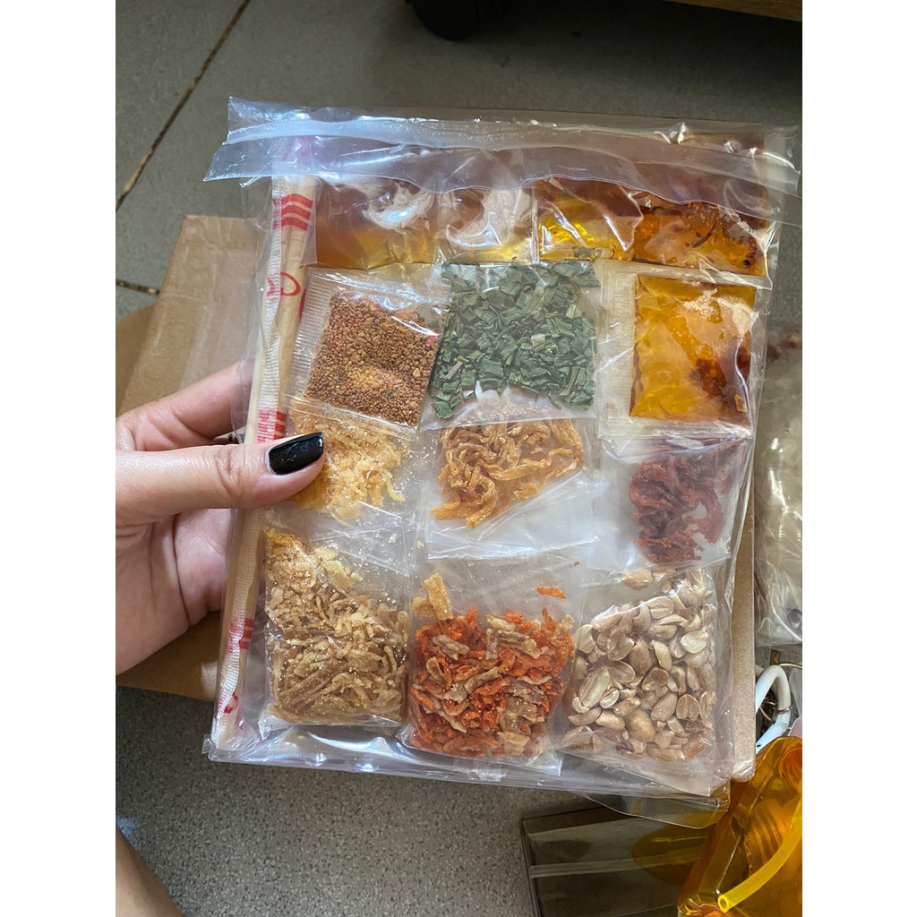 Bánh Tráng Trộn Full 11 Topping Hút Chân Không