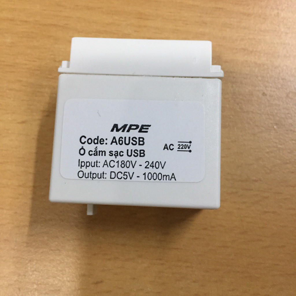 Ổ CẮM USB GẮN ÂM TƯỜNG MPE DC5V-1000mA SERI A60