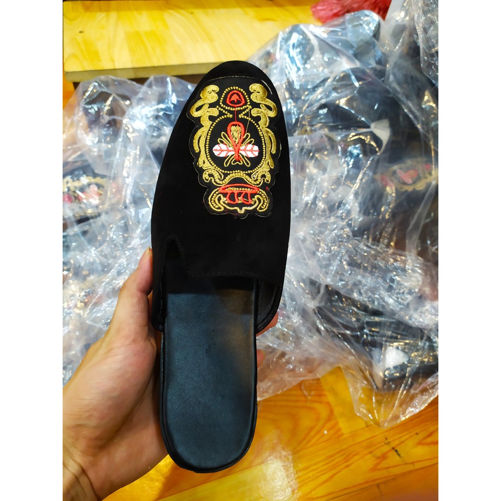 Sục Vải Nhung Con Ong Vàng Đỏ Nam Lịch Lãm Phong Cách Quý Ông | BigBuy360 - bigbuy360.vn