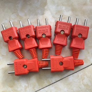 Phích cắm điện siêu chịu tải 3000w OMINSU