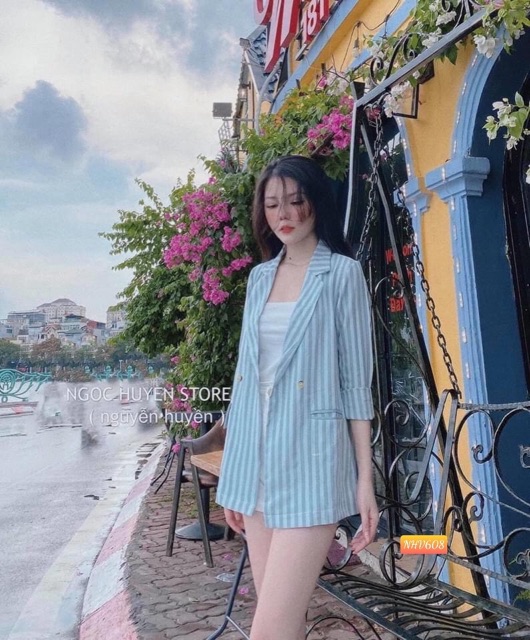 Áo Vest Nữ Kiểu Dáng Hàn Quốc Sọc Kẻ Nữ Tính