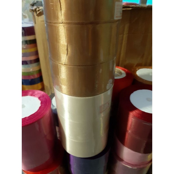 Bạn za lo com bo mua ruy băng