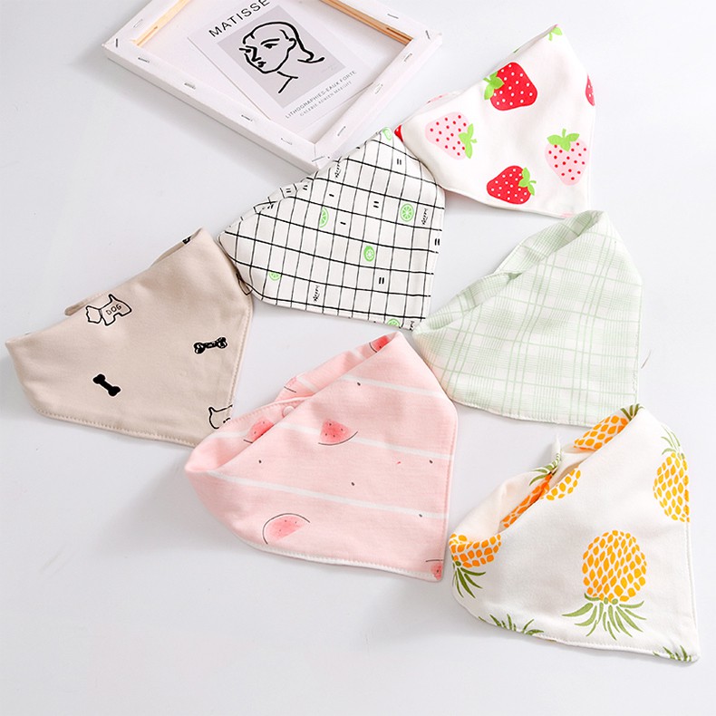 Khăn yếm tam giác cotton bấm cúc cho bé PK17