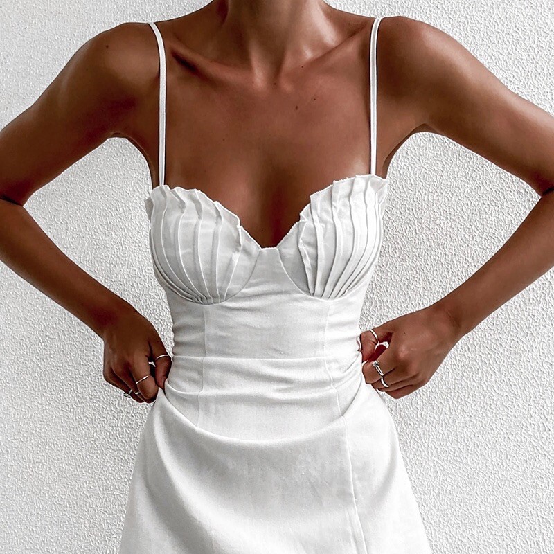 Váy hai dây vỏ sò quyến rũ