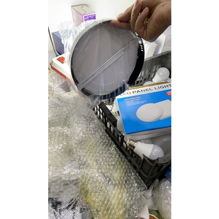 Đèn ốp nổi tròn 12w,18w,viền đen tròn ánh sáng trắng