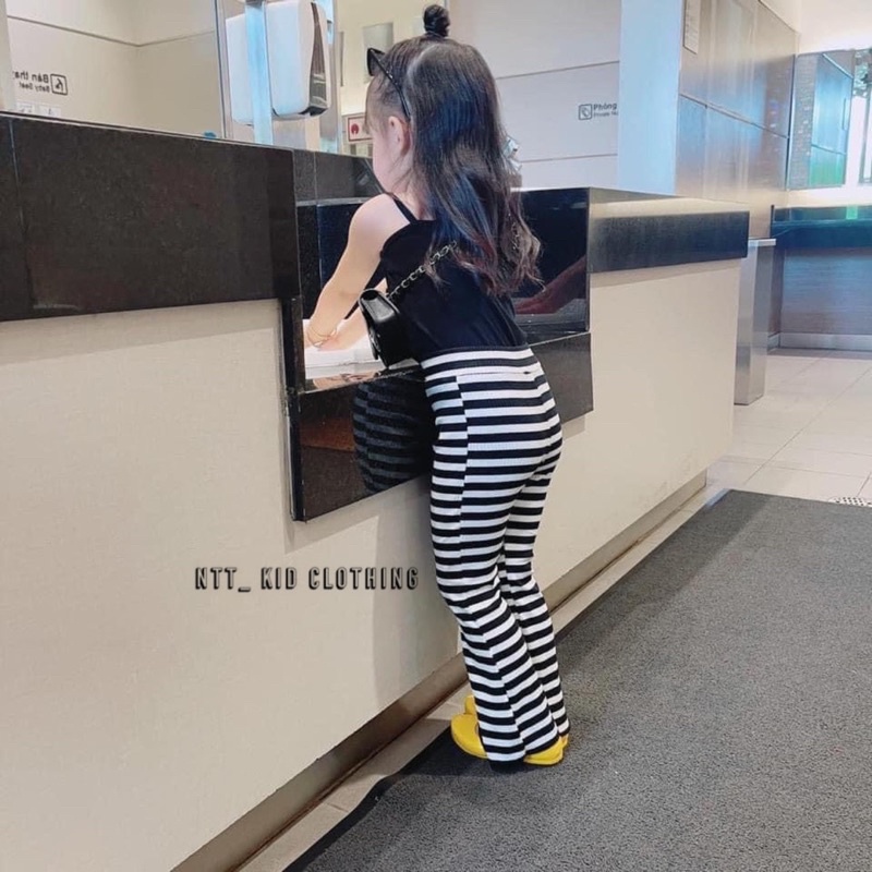 Set áo dây cotton quần loe cho bé gái