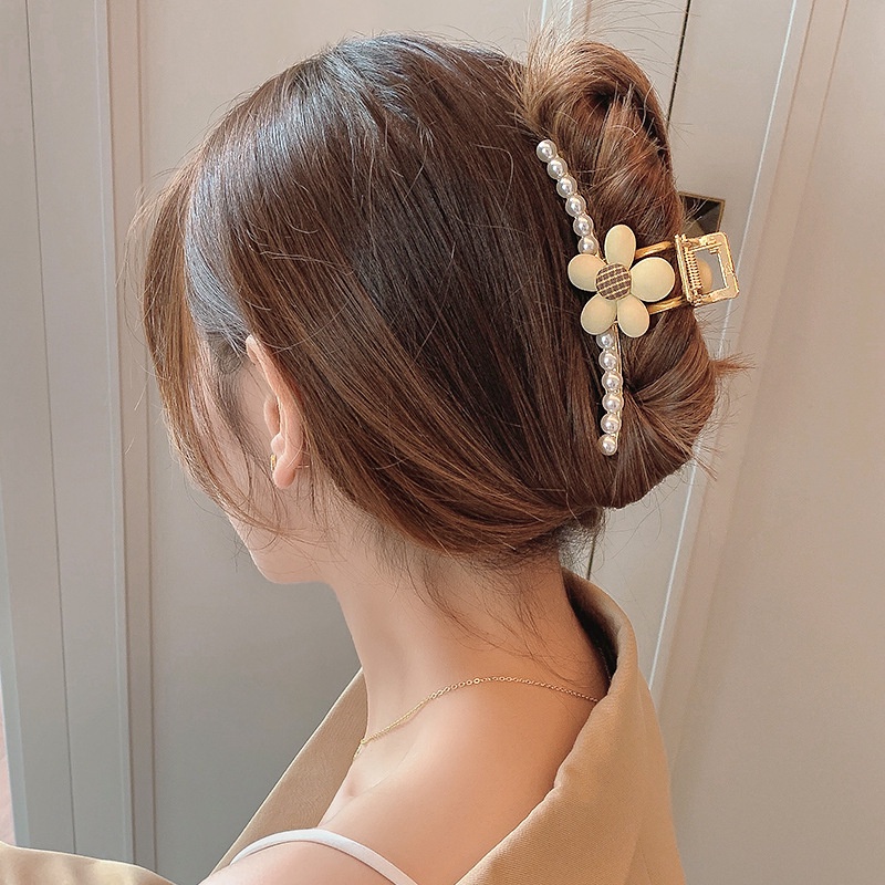 Kẹp Tóc Kim Loại Hình Hoa Đính Ngọc Trai Thời Trang Hàn Quốc