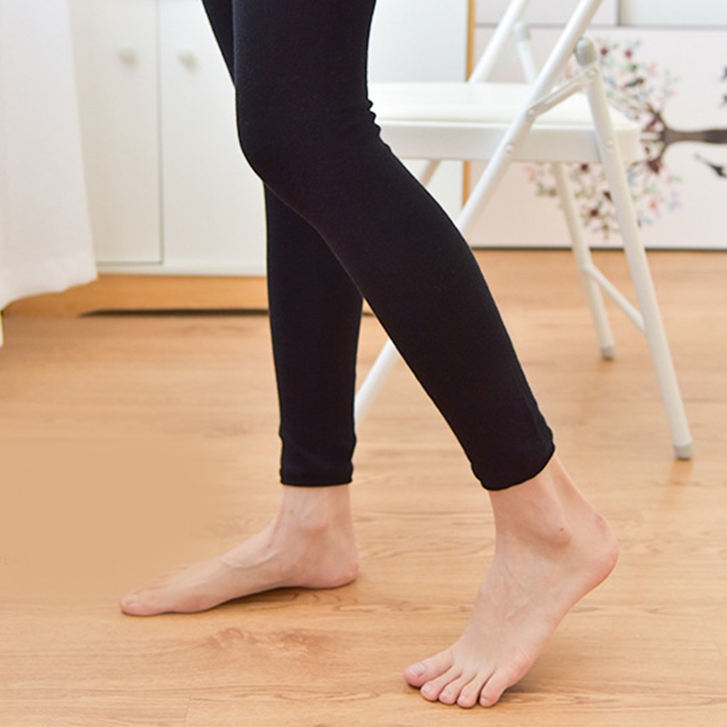 Tất Dệt Kim Giữ Ấm Chân Cho Nữ Vào Mùa Đông