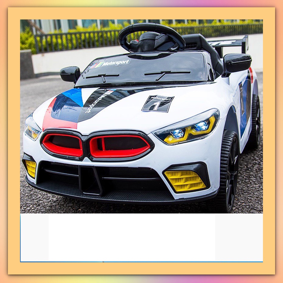 Oto điện trẻ em 808 kiểu dáng BMW cao cấp tự lái và điều khiển từ xa