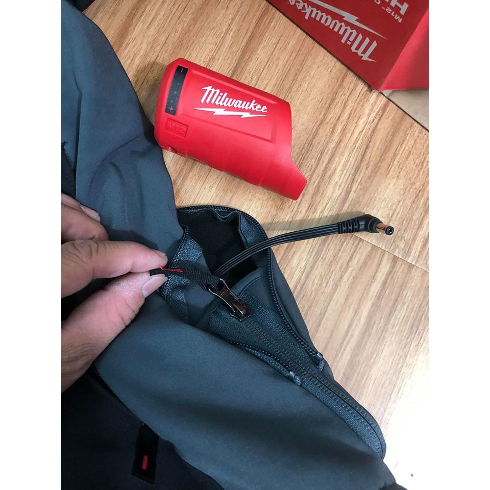 Áo sưởi ấm milwaukee M12