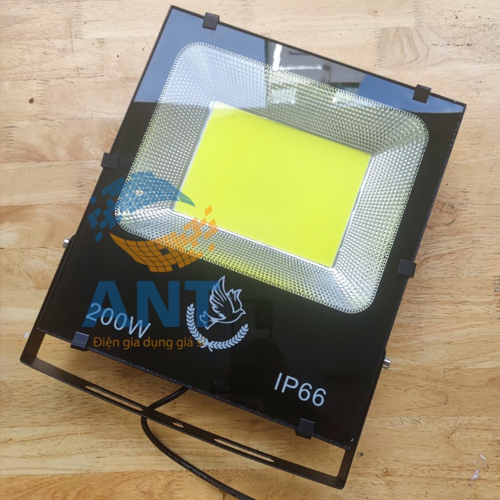 Đèn Pha Led Áng Sáng Tráng Điện 220V Chuyên Dùng Cob Chống Nước Ip66 20W - 300W