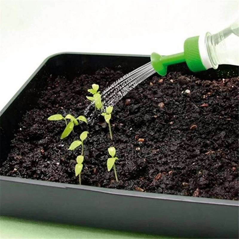 Vòi tưới nước nhỏ gọn tiện dụng dùng trong sân vườn