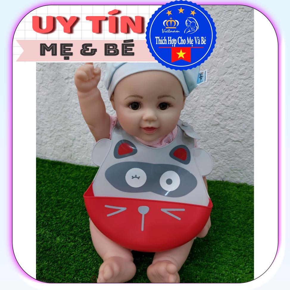 yếm ăn silicon chống nước con mèo 9621&amp;8066 thương hiệu Aiueo Nhật Bản.