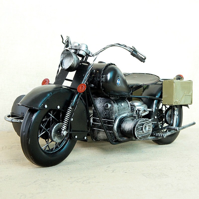 MÔ HÌNH XE MOTO BA BÁNH CỔ