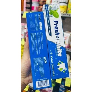 Kem đánh răng Fresh & White 160G