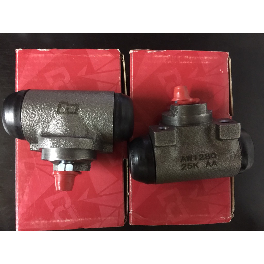 Heo Con thắng sau Fiat siena