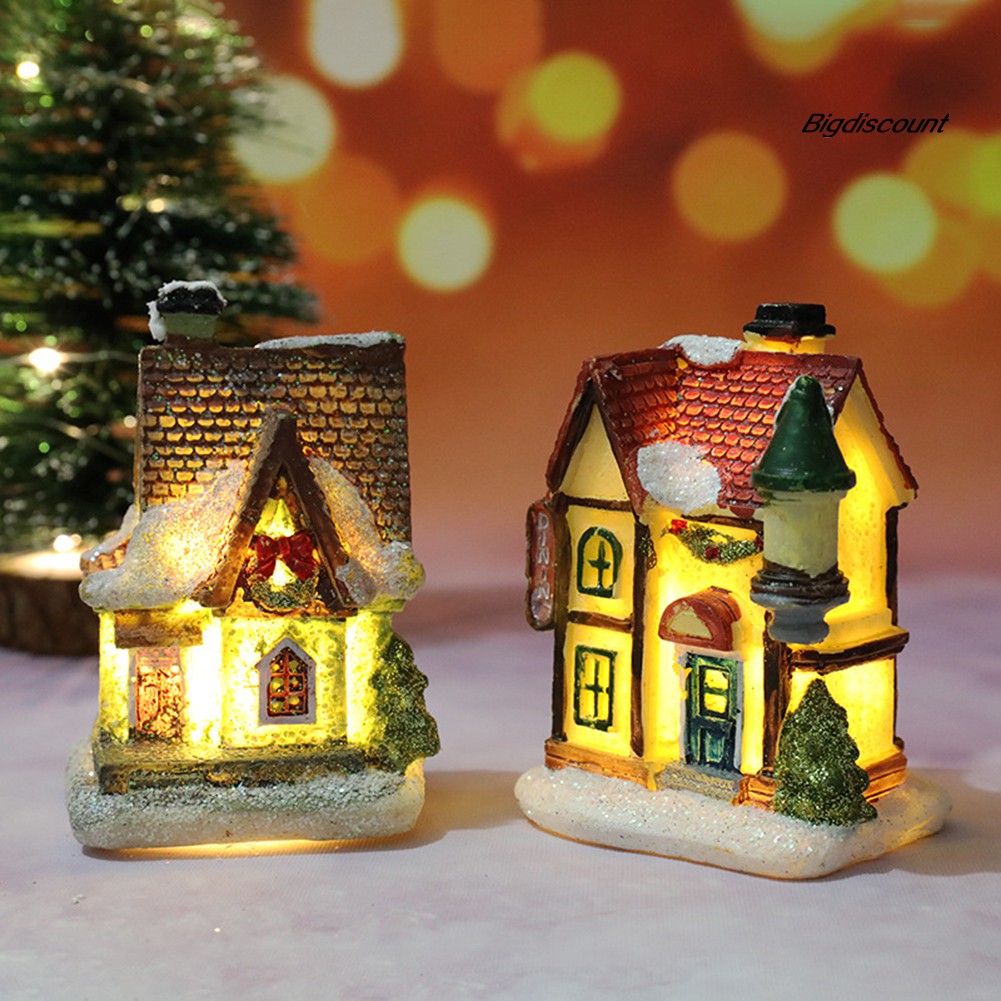 Mô Hình Ngôi Nhà Mini Bằng Nhựa Phát Sáng Dùng Để Trang Trí Giáng Sinh