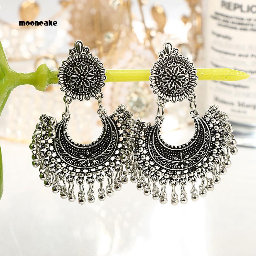 Đôi khuyên tai hợp kim kích thước 5.9cm x 3.9cm trang trí tua rua phong cách bohemian cổ điển cho nữ