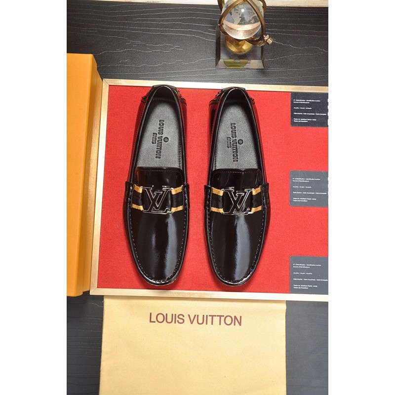 giày lười nam lót da bò nguyên miếng nhập khẩu, dáng giày tinh tế siêu thích hợp đi mọi nơi louis vuitton LV