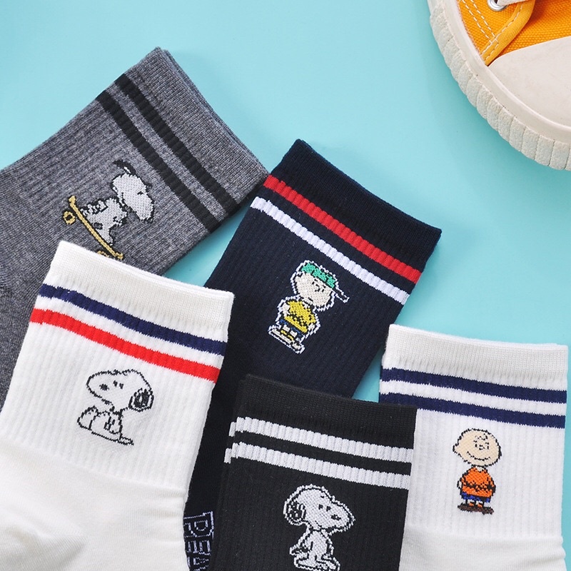 Tất hai sọc snoopy cao cổ