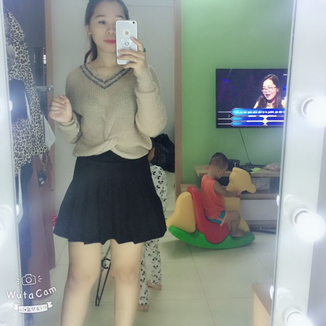 áo len xoắn eo