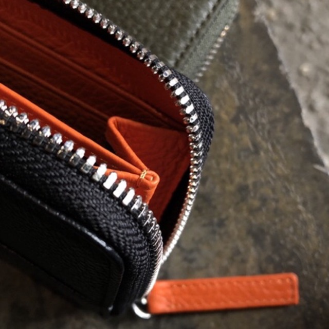 Ví da bò thật Goodie khoá kéo YKK bền mượt - Thiết kế chính hãng từ Lemont.