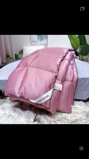 Chăn lông vũ siêu nhẹ Zara Home
