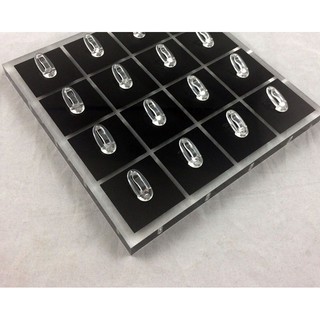 Mộc - Khay trưng bày nhẫn Mica trưng bày được 16 chiếc nhẫn size 16x16cm
