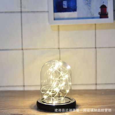 Chụp thủy tinh đế gỗ các màu nhiều kích thước (có đèn vàng)
